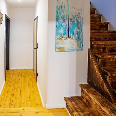 Dom Belona Z Prywatnym Podgrzewanym Basen I Jacuzzi *