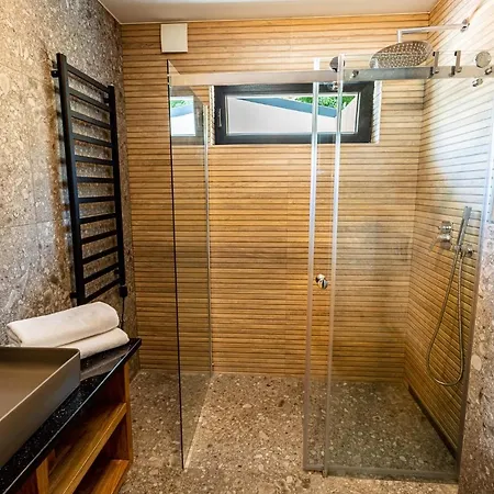 度假居 Dom Belona Z Prywatnym Podgrzewanym Basen I Jacuzzi 帕克