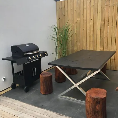 Dom Belona Z Prywatnym Podgrzewanym Basen I Jacuzzi