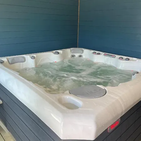 度假居 Dom Belona Z Prywatnym Podgrzewanym Basen I Jacuzzi